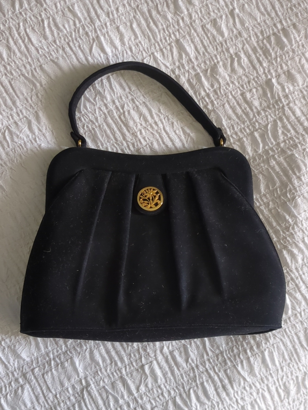 Vintage Prestige Classic Top-Handle Women's Bag with Gold Accent